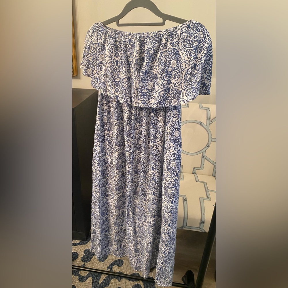 Strapless navy/white pattern maxi dress